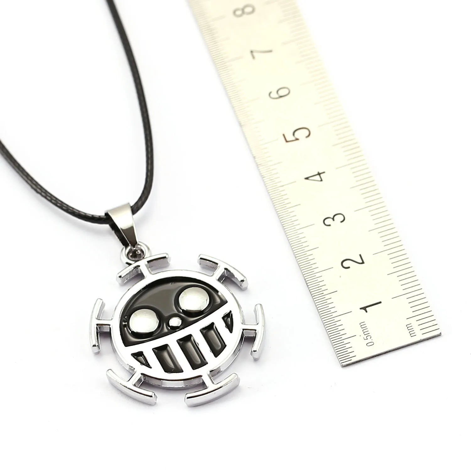 Anime One Piece Skull Logo Necklace - Image 8